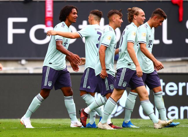  巴黎圣日耳曼青训出品，新星首次入选国家队大名单  