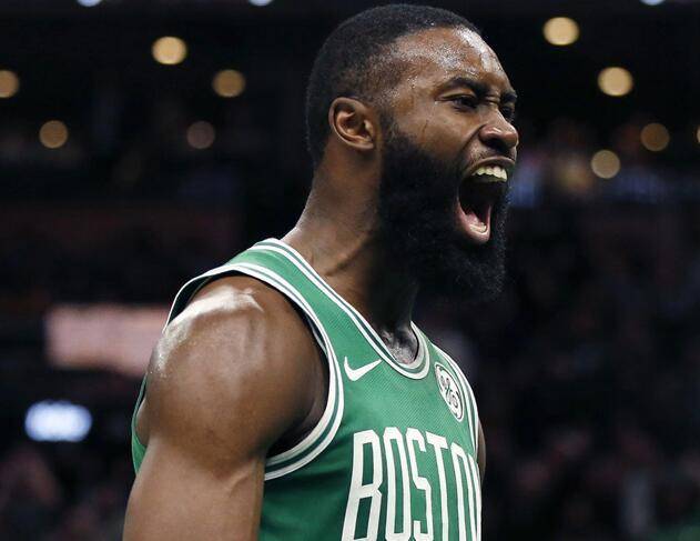  杰伦布朗末节接管比赛，凯尔特人逆转猛龙稳固东部第二